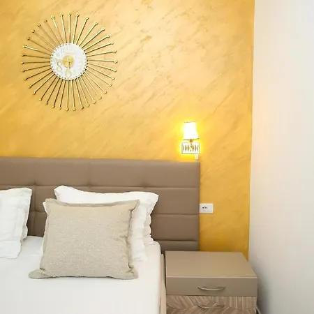 Noar Boutique 4*