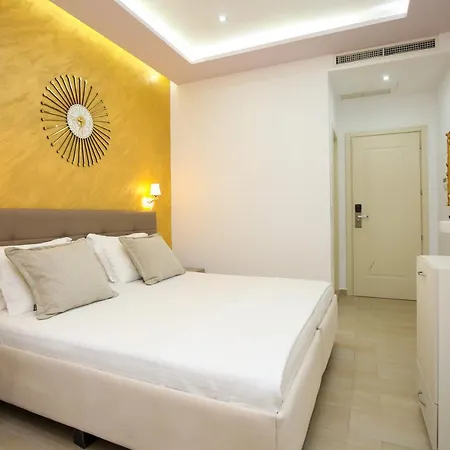 Noar Boutique 4*