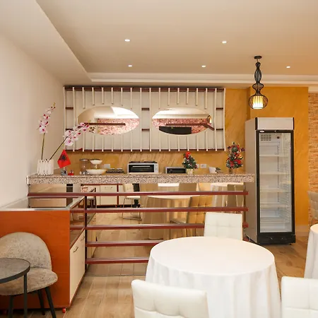 Hotel Noar Boutique 4*