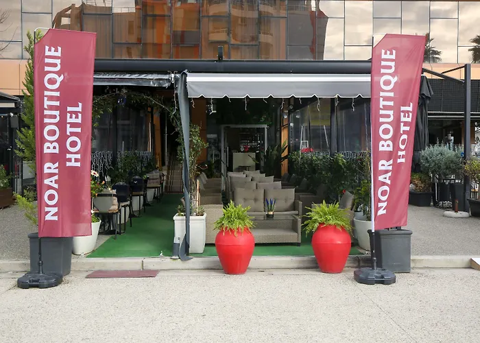 Noar Boutique